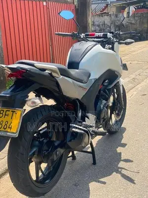 Honda CB Hornet 2017
