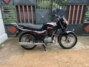 Bajaj CT100 2016