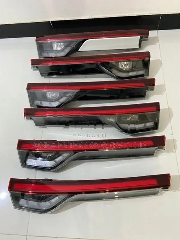 Honda Vezel Dicky Garnish Light