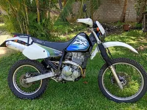 Suzuki DR 250 2018