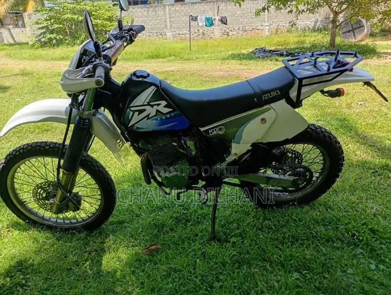 Suzuki DR 250 2018