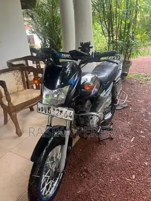 Bajaj CT100 2009