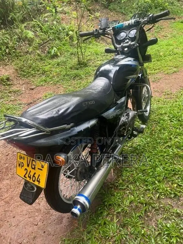 Bajaj CT100 2009