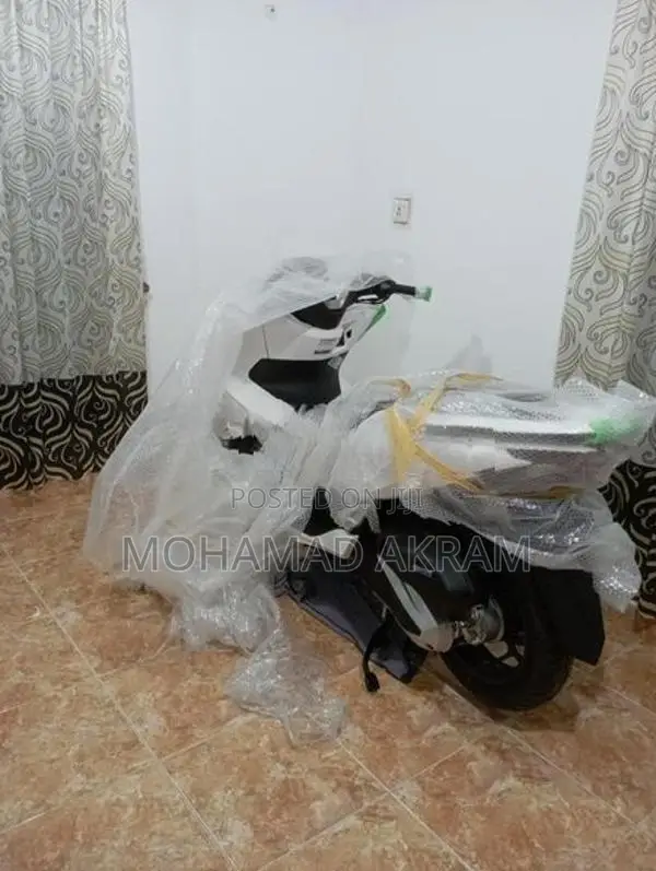 Honda PCX160 2026
