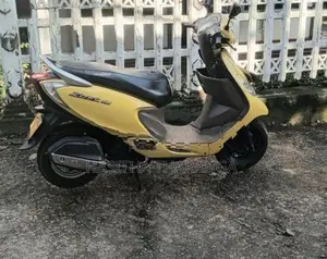 TVS Zest 2018