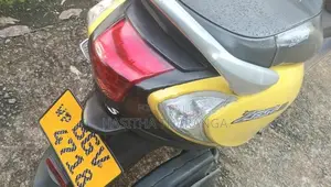 TVS Zest 2018