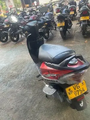 TVS Streak 2010