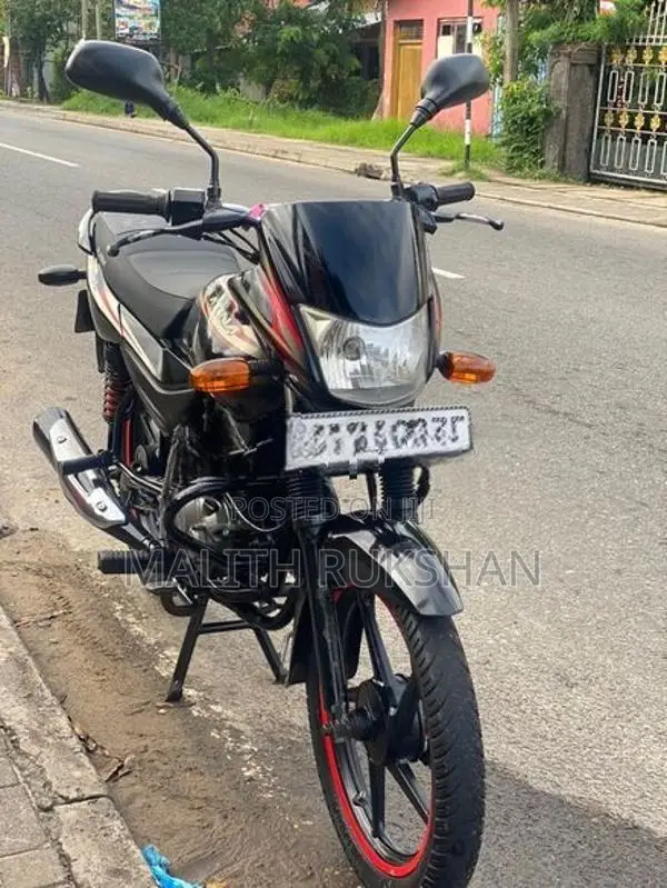 Bajaj Platina 2016