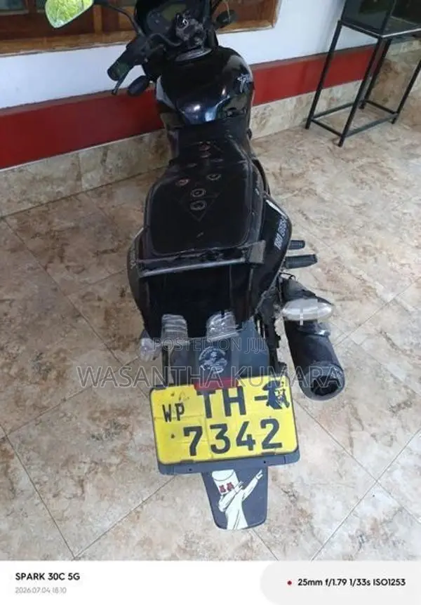Bajaj Pulsar 180 2006