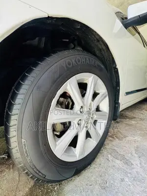 Toyota Premio G Superior 2016