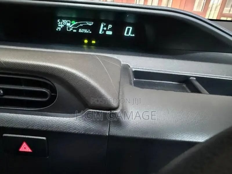 Toyota Aqua 2014