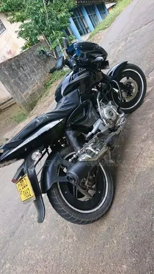 Bajaj Pulsar 150 2016