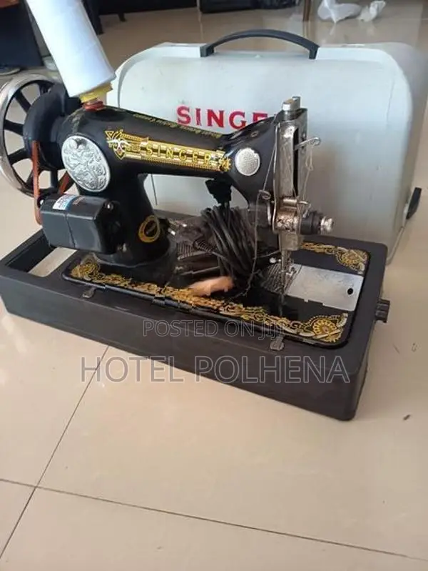 Singer Sewing Machine