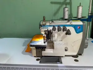 Jack 2 Needle 4 Thread Overlock Machine
