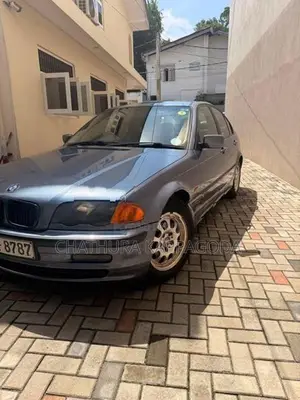 BMW 320i 2000