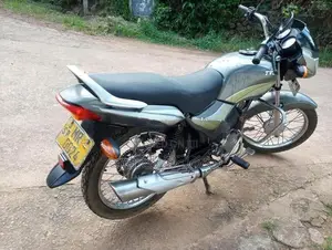 TVS Star City Plus 2006