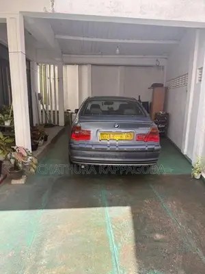 BMW 320i 2000