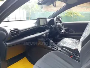 Toyota Yaris X Limited 2024