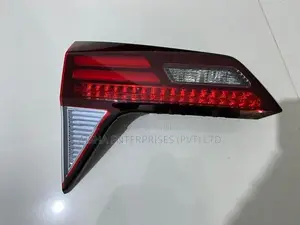 Honda RU3 Vezel Dicky Garnish Light