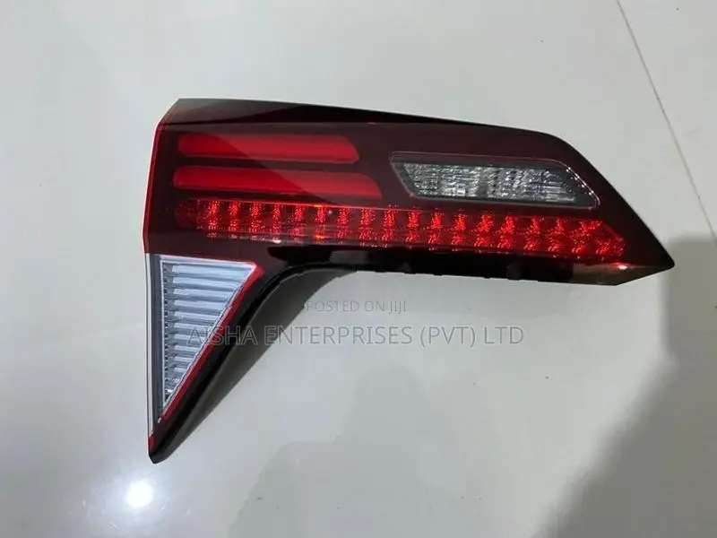 Honda RU3 Vezel Dicky Garnish Light