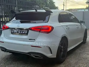 Mercedes Benz A200 AMG FULL SPEC 2018