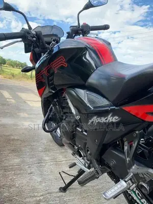 TVS Apache RTR 200 2019