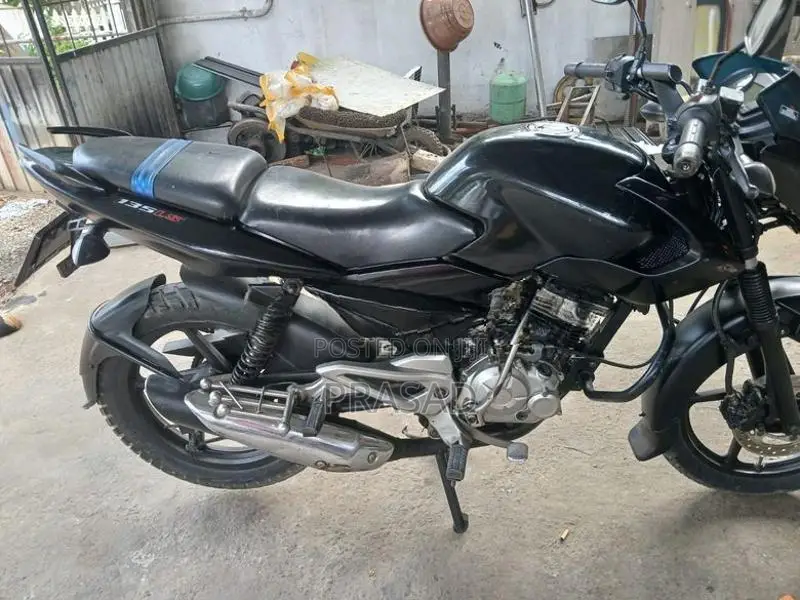Bajaj Pulsar 135 LS 2013