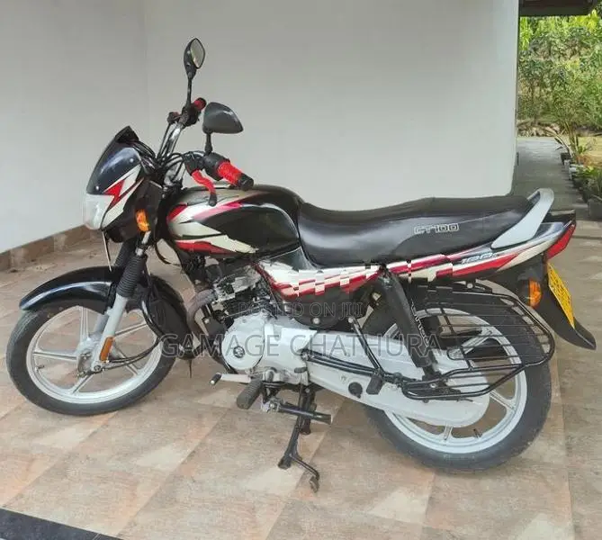 Bajaj CT100 2022