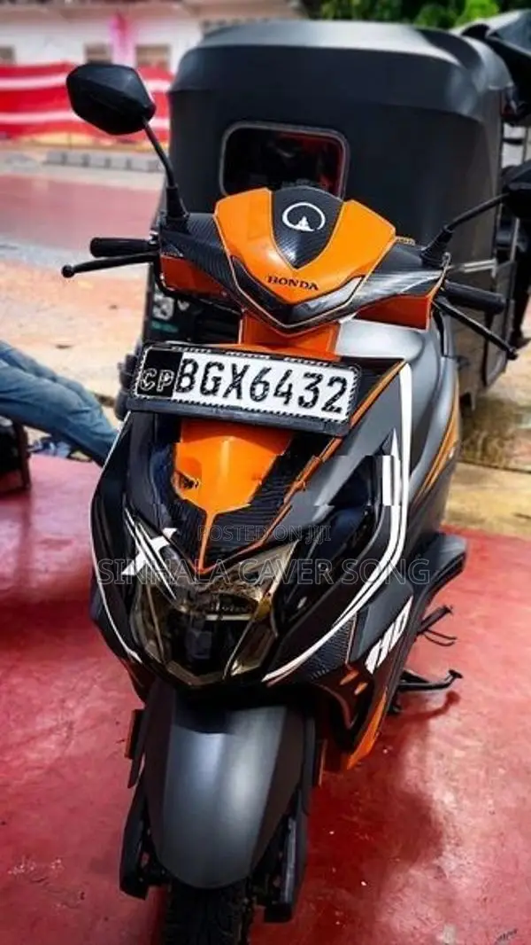 Honda Dio 2018