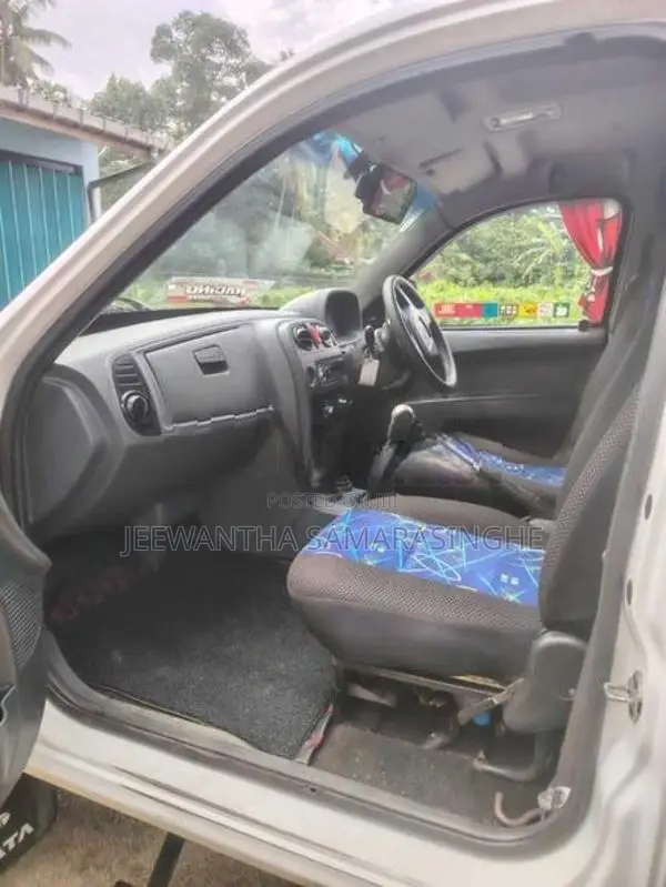 Tata Xenon 2015