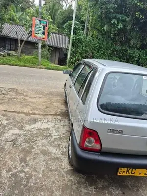 Maruti Suzuki 800 2006