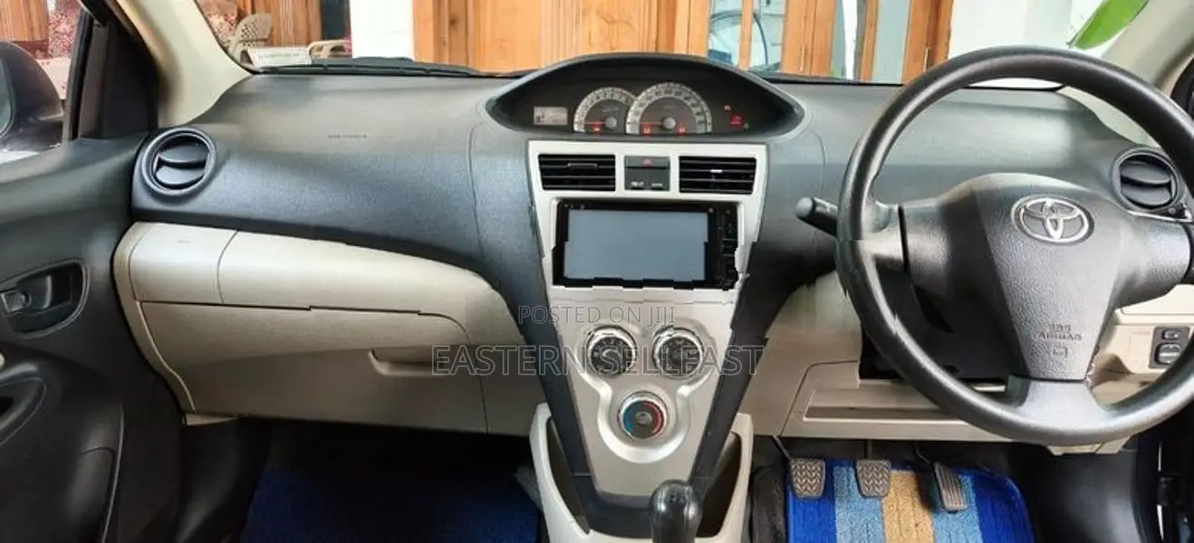 Toyota Yaris 2008