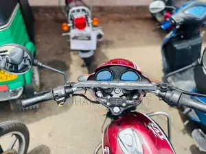 TVS Centra 2005
