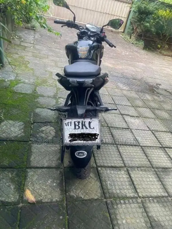 Bajaj Pulsar N160 Premium 2025