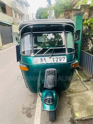 Bajaj RE 2 Stroke 2005