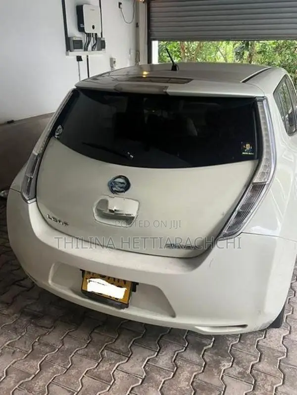 Nissan Leaf 2012
