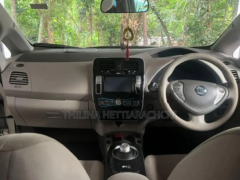 Nissan Leaf 2012