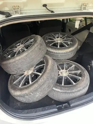 15 Inch Alloy Wheel with Tires