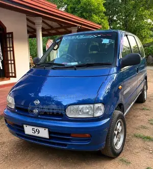 Nissan Serena 1993