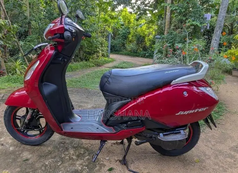 TVS Jupiter 2013
