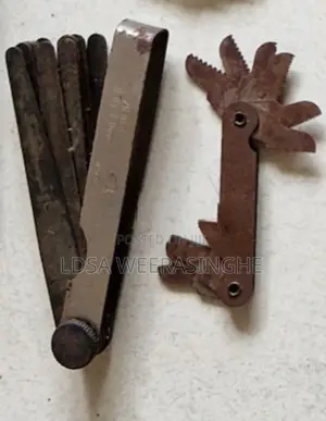 Lathe Machine Tools