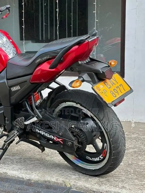 Yamaha FZ 2014