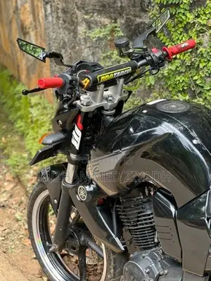 Yamaha FZ 2012