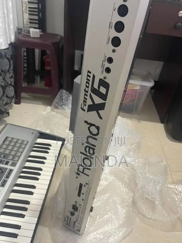 Roland Fantom X6 Version 2 Keyboard
