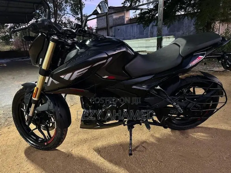 Bajaj Pulsar N160 Premium 2025