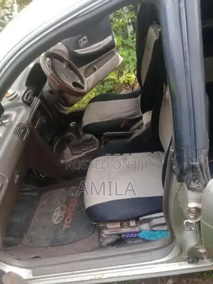 Nissan Presea 1994