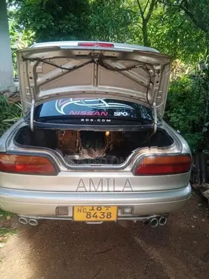 Nissan Presea 1994