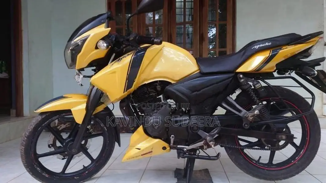 TVS Apache 2015