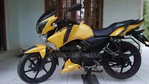TVS Apache 2015