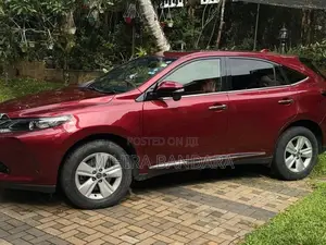 Toyota Harrier 2017